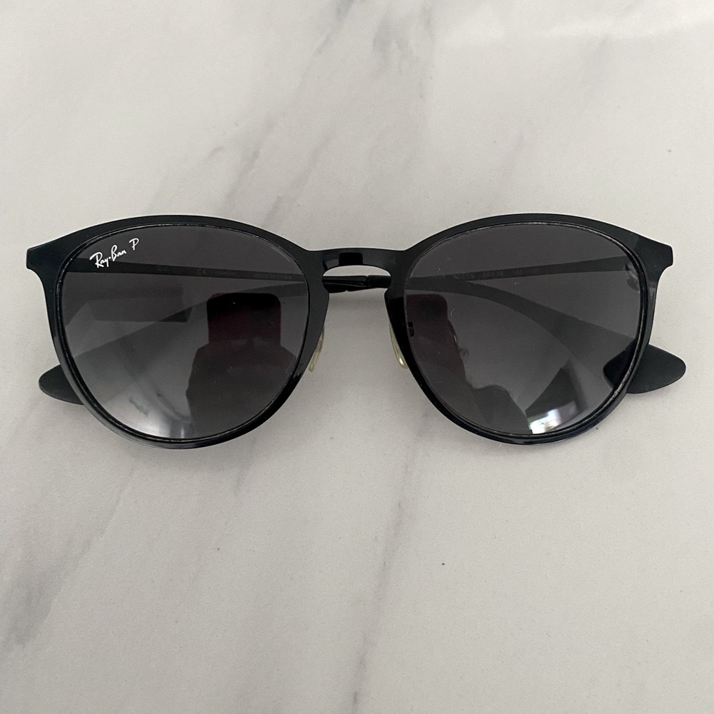 Ray-Ban Black Sunglasses